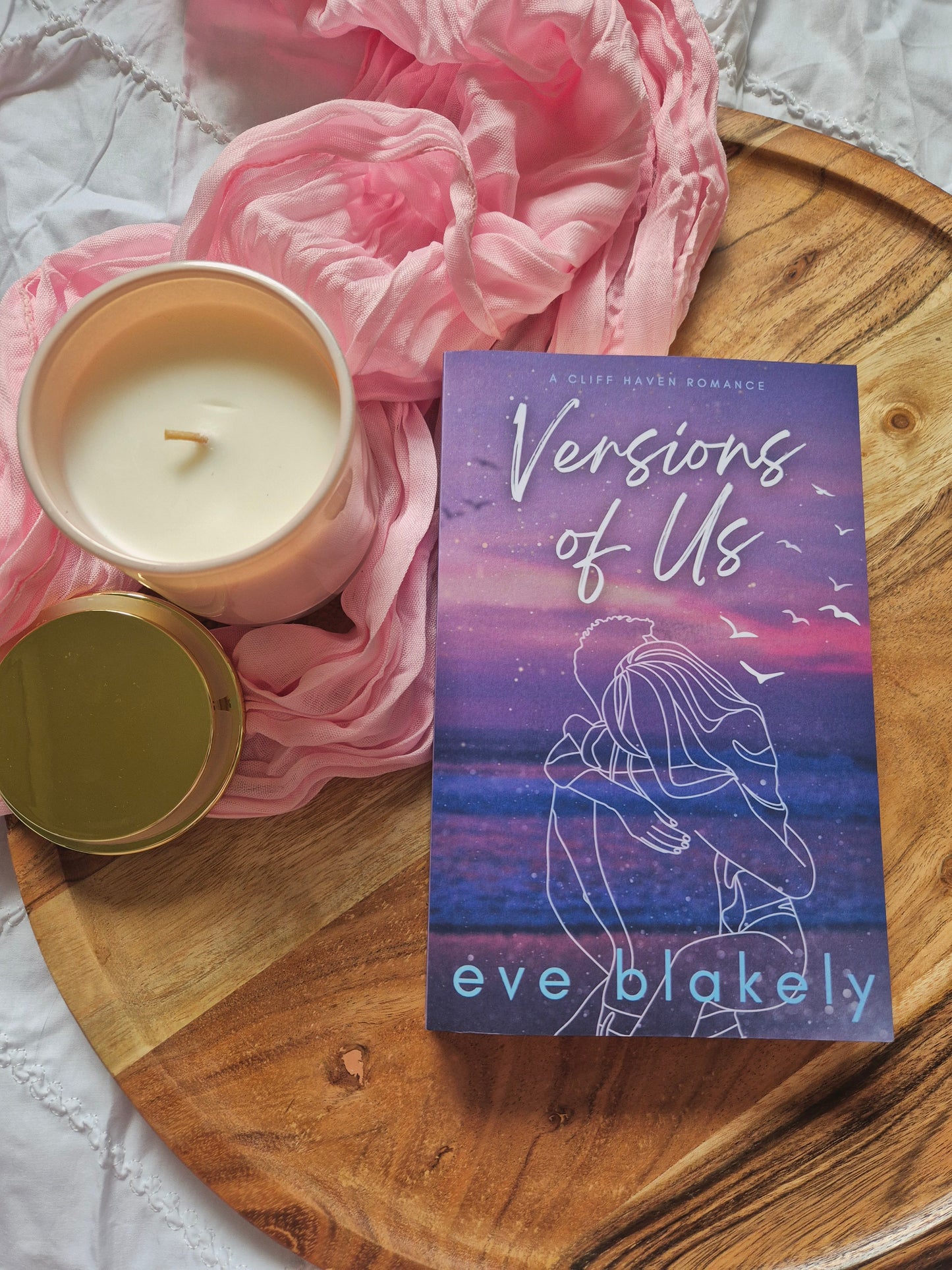 Versions of Us by Eve Blakely (Cliff Haven Book 2)